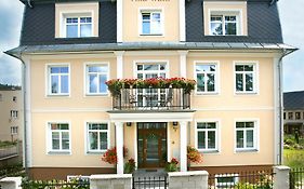 Villa Walir